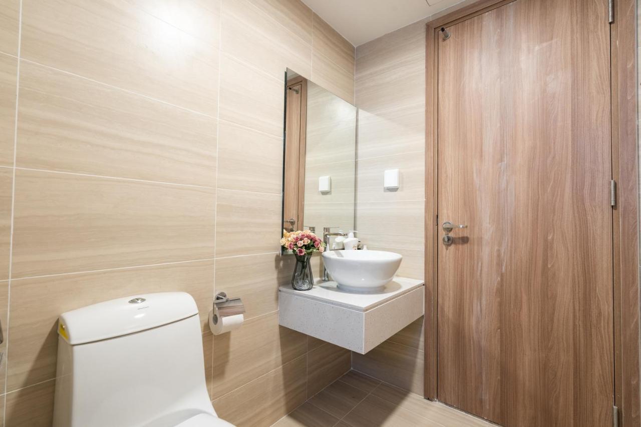 1St District/3Br Luxurious Apartment-The Soho Хошимін Екстер'єр фото